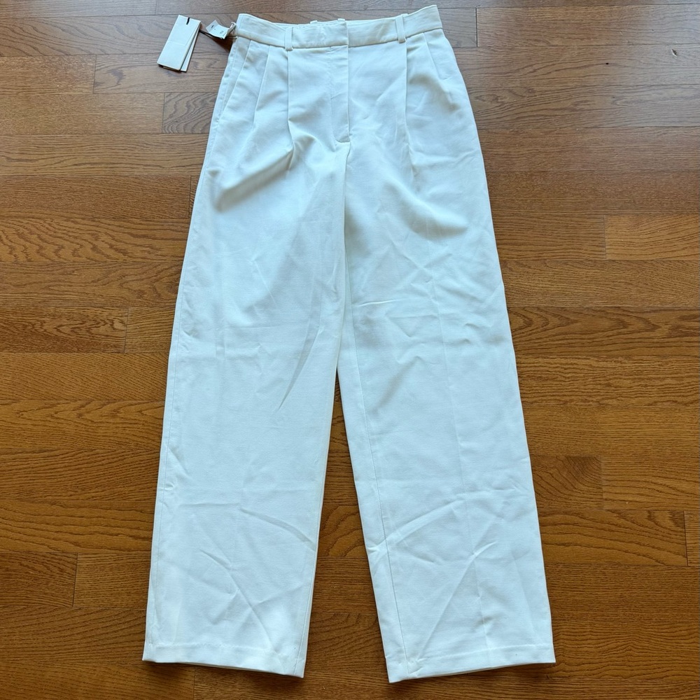 NWT Babaton pants